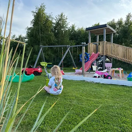 別荘 Sloneczny Zakatek *